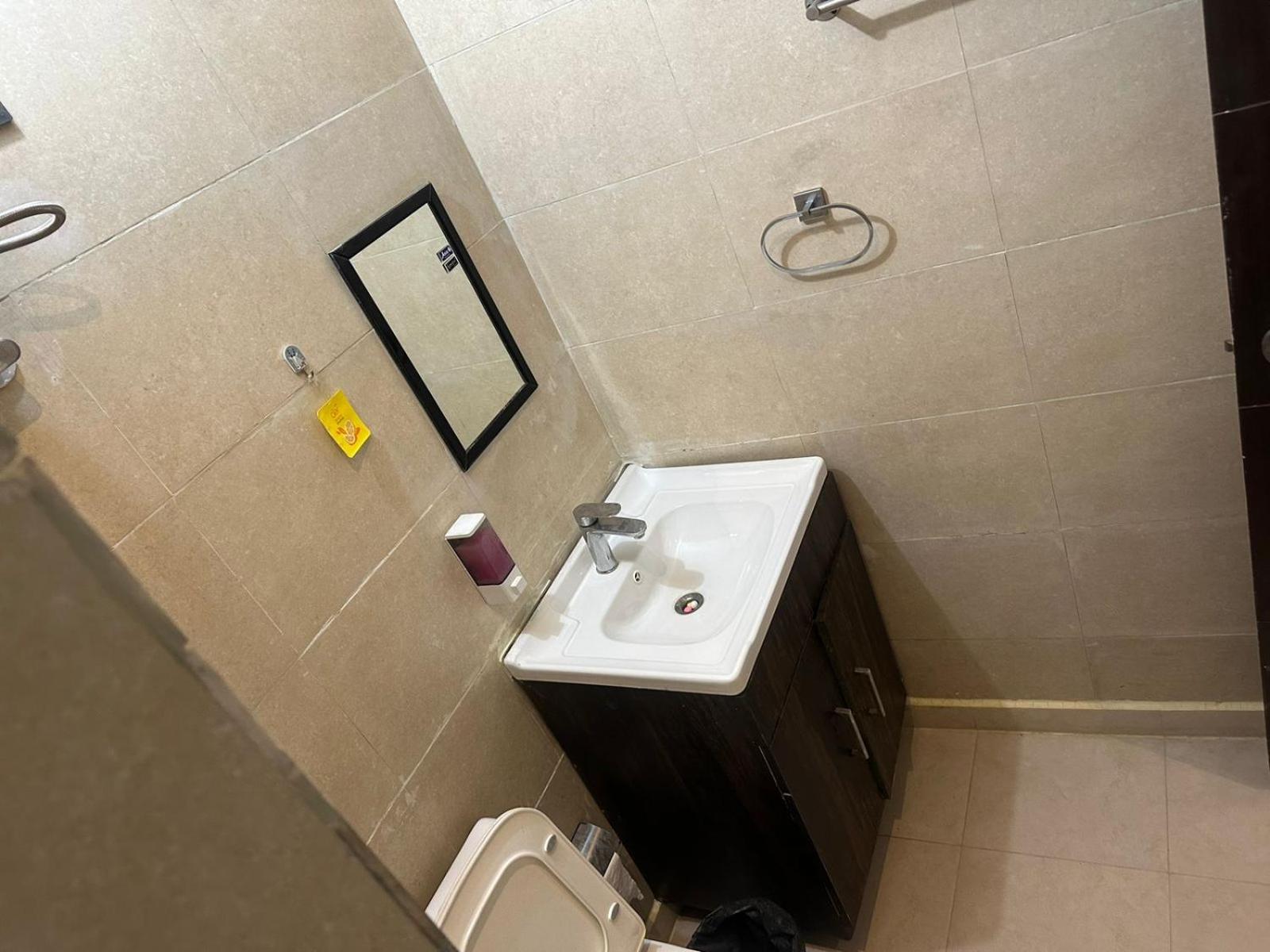 Hotel Kritika Велика Нойда Екстер'єр фото